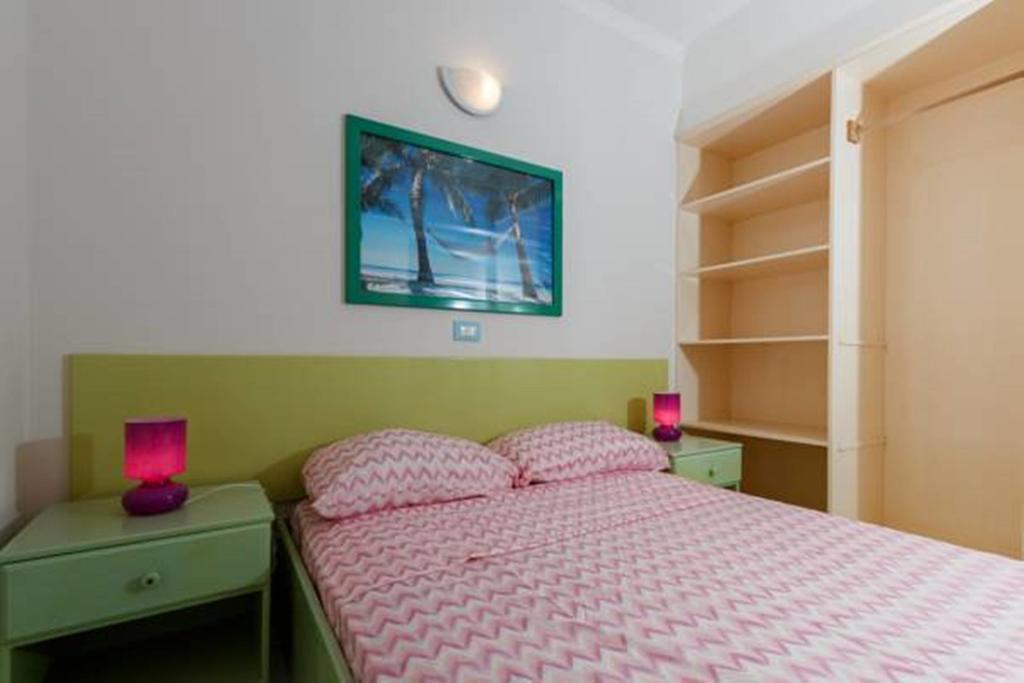 Holiday Aparthotel Santa Maria Exteriör bild